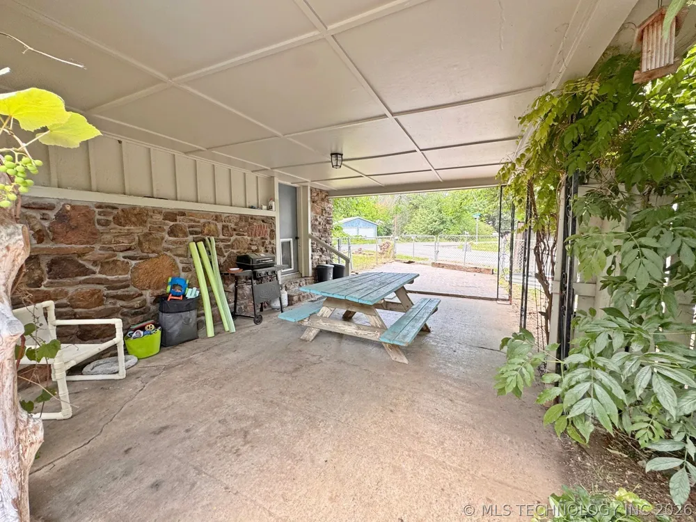 110 Brewer Avenue Tahlequah, OK 74464