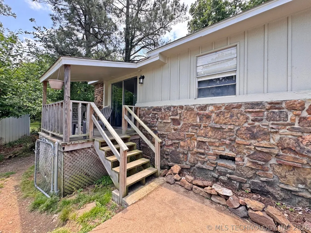 110 Brewer Avenue Tahlequah, OK 74464