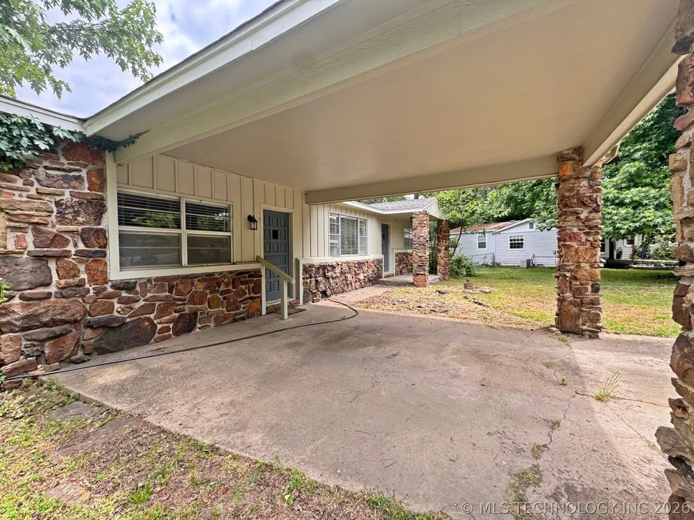 110 Brewer Avenue Tahlequah, OK 74464