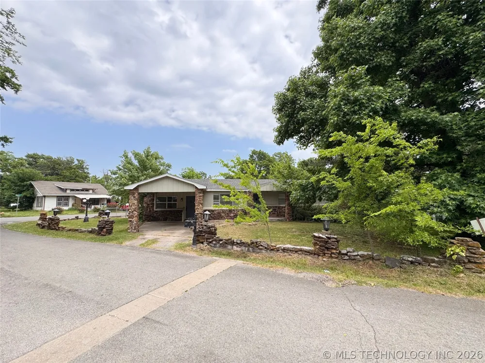110 Brewer Avenue Tahlequah, OK 74464