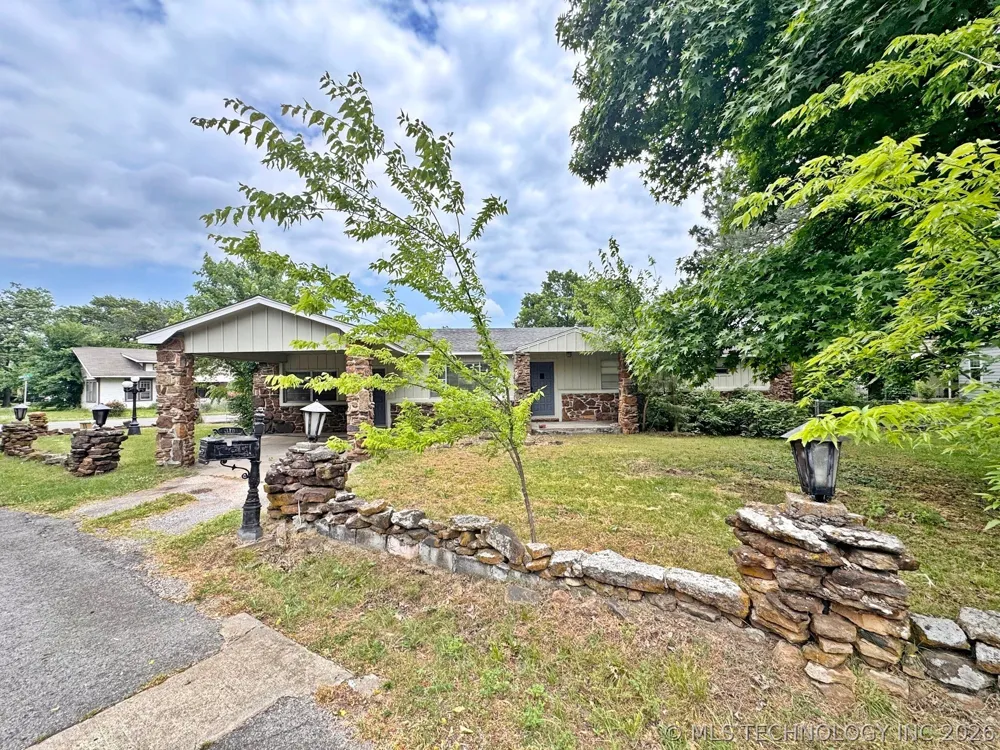 110 Brewer Avenue Tahlequah, OK 74464