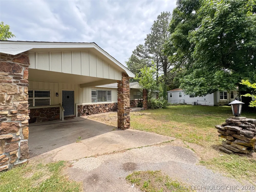 110 Brewer Avenue Tahlequah, OK 74464