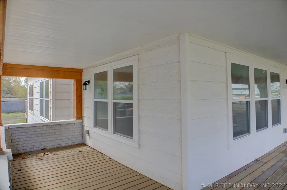 1106 E 6th Street Okmulgee, OK 74447