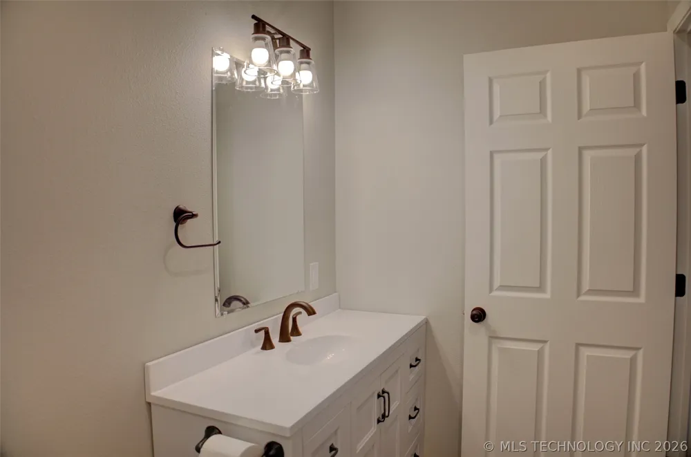 1106 E 6th Street Okmulgee, OK 74447