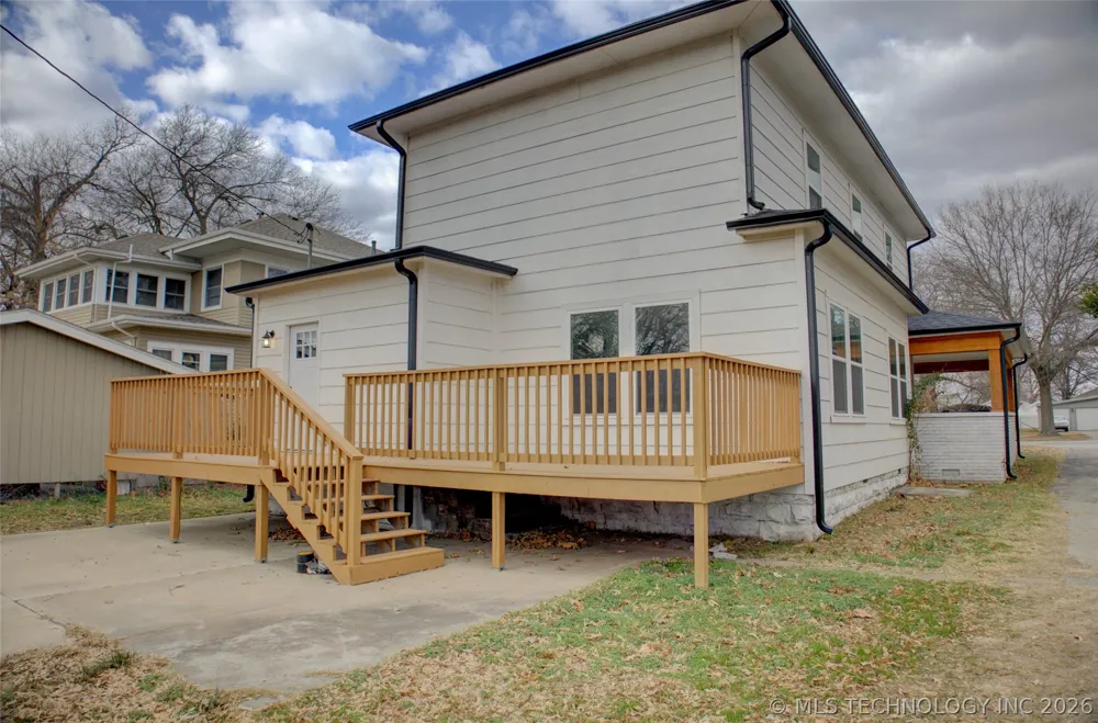 1106 E 6th Street Okmulgee, OK 74447