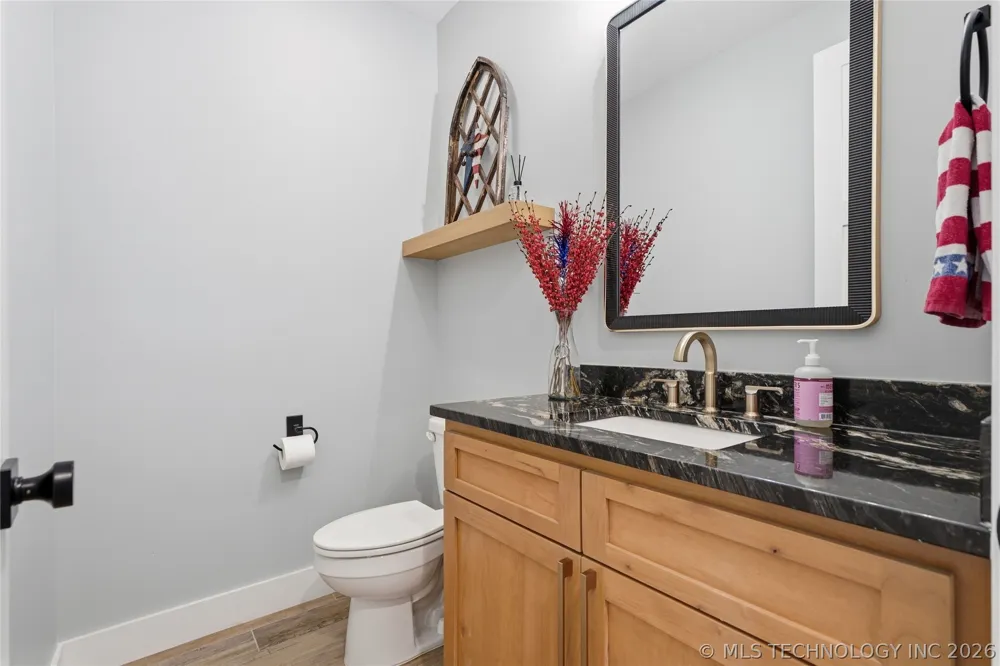 5882 E 171st Street S Bixby, OK 74008