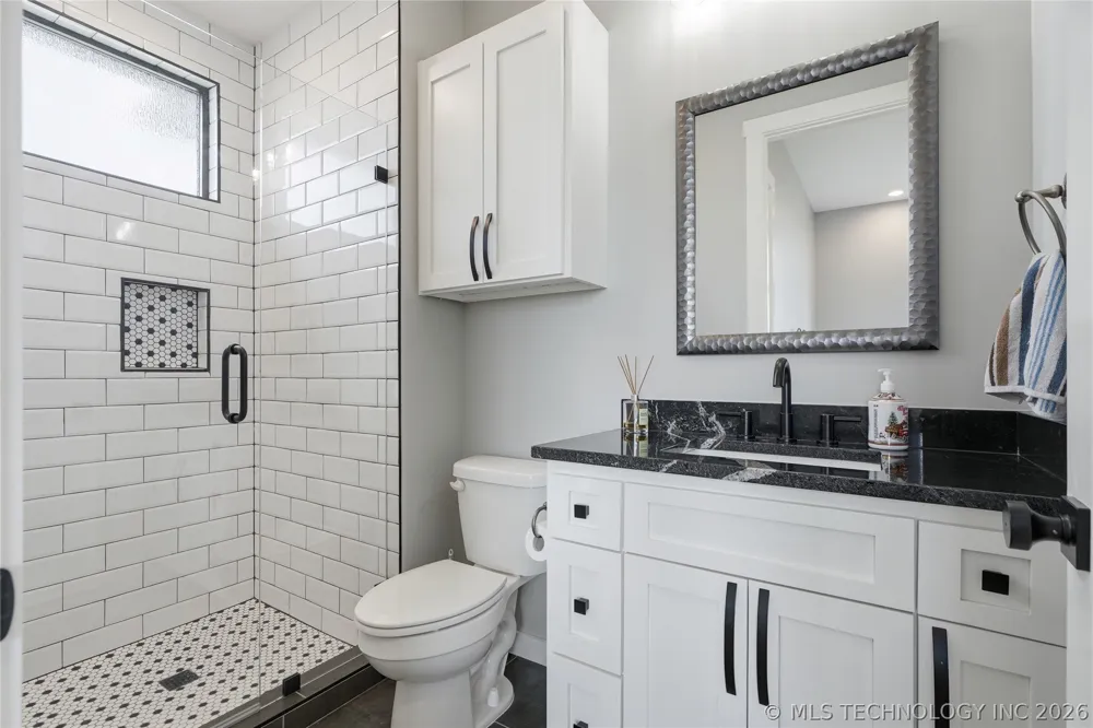 5882 E 171st Street S Bixby, OK 74008