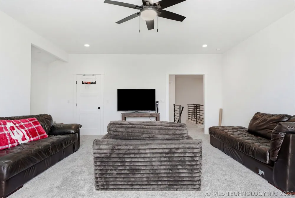 5882 E 171st Street S Bixby, OK 74008