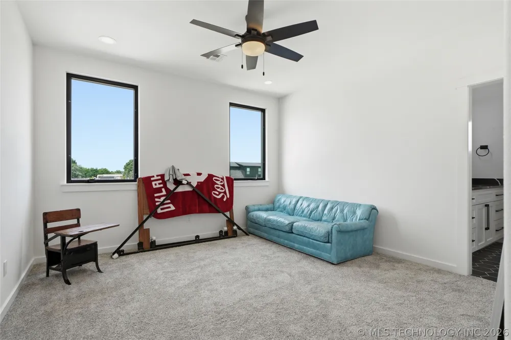 5882 E 171st Street S Bixby, OK 74008