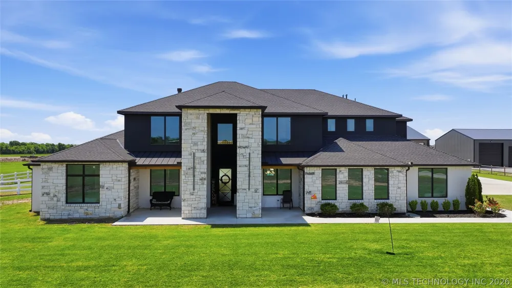 5882 E 171st Street S Bixby, OK 74008