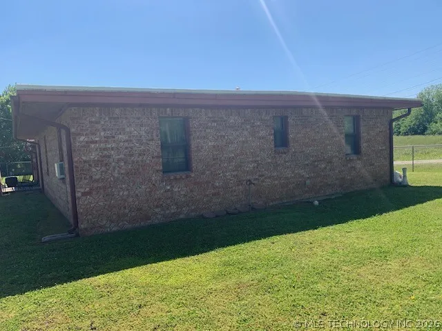 910 W Pogue Street Cleveland, OK 74020