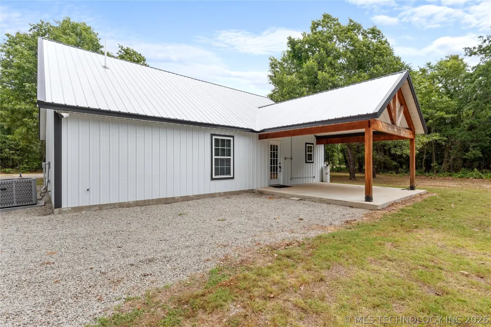 420728 E 1168 Eufaula, OK 74426