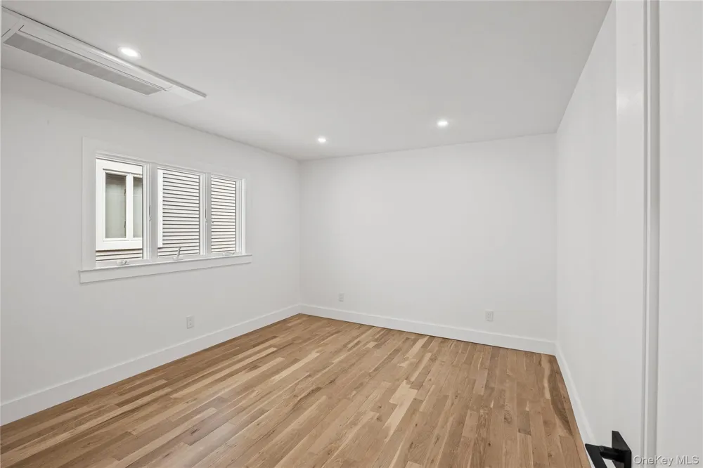 119 Alhambra Road Massapequa, NY 11758