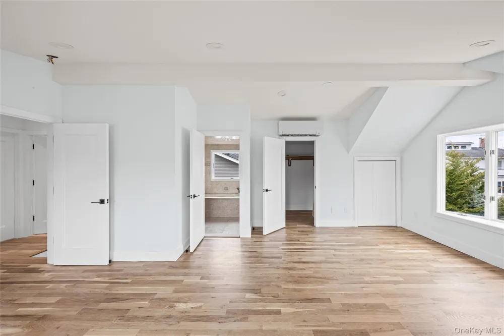 119 Alhambra Road Massapequa, NY 11758