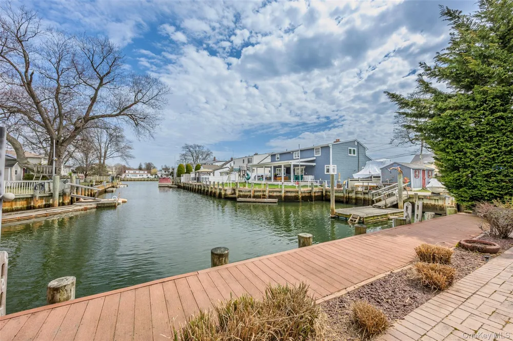 119 Alhambra Road Massapequa, NY 11758