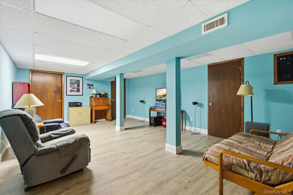 11 Mimosa Place Shelter Island, NY 11964