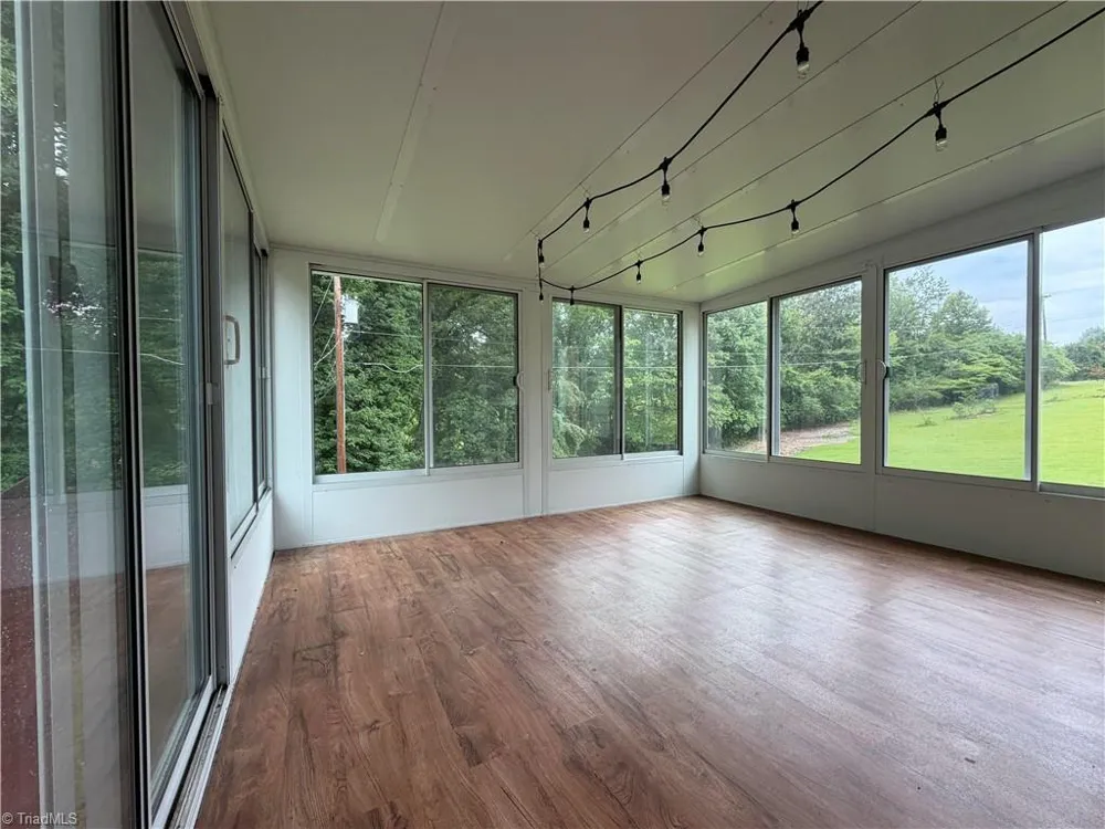 951 Dodson Mill Road Pilot Mountain, NC 27041