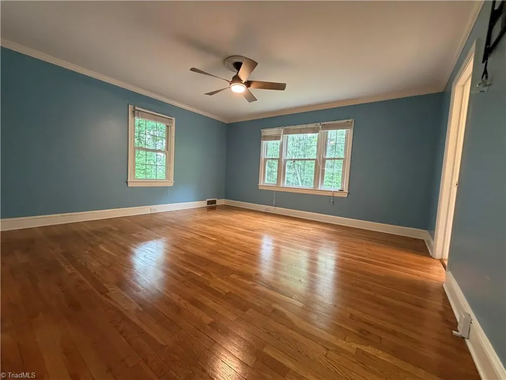 951 Dodson Mill Road Pilot Mountain, NC 27041