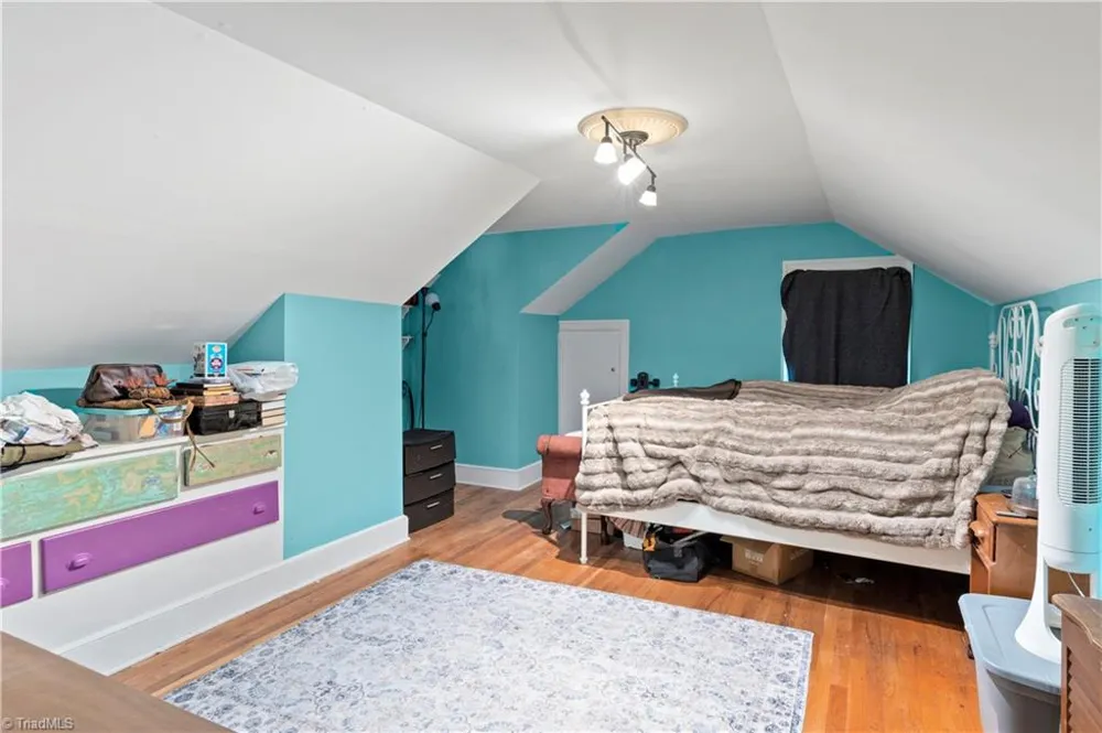 951 Dodson Mill Road Pilot Mountain, NC 27041