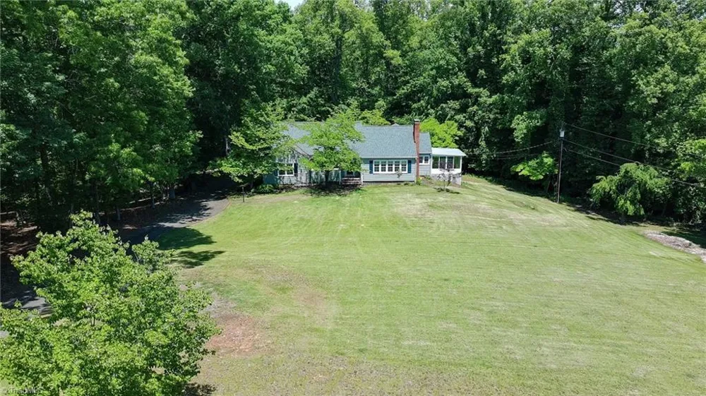 951 Dodson Mill Road Pilot Mountain, NC 27041