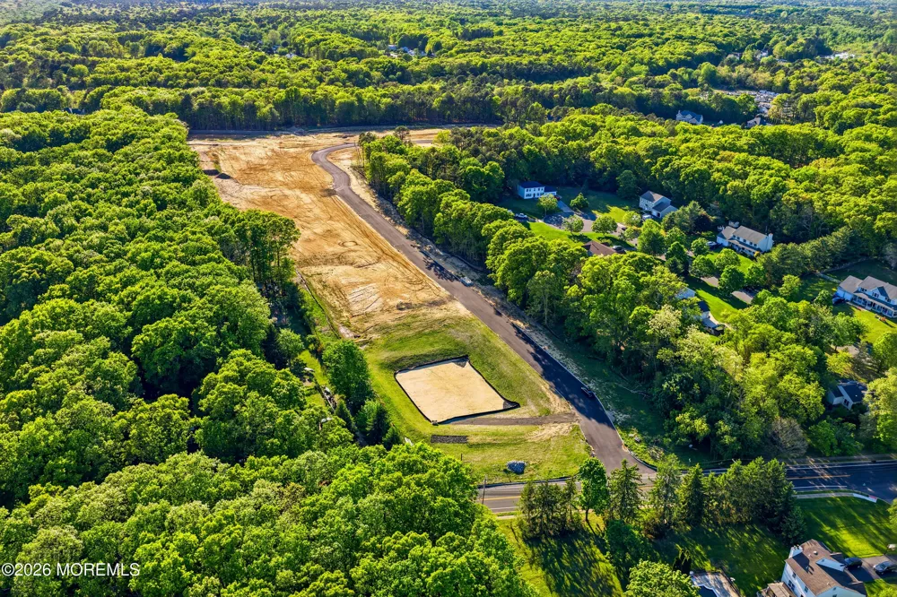 1 Hillcrest Lane Jackson, NJ 08527