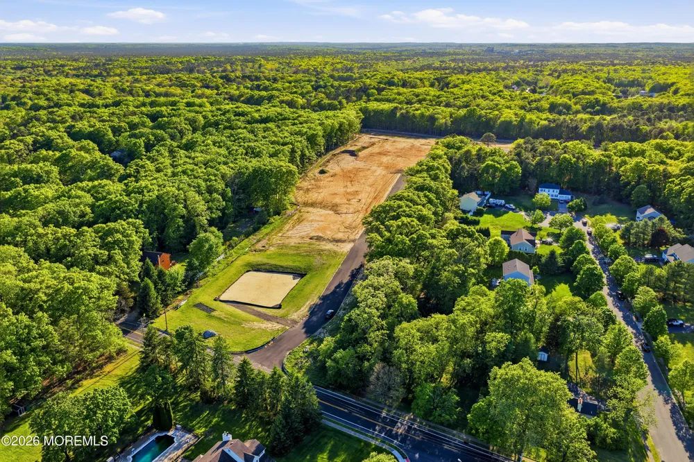 1 Hillcrest Lane Jackson, NJ 08527