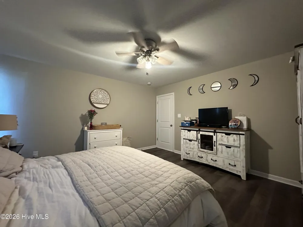 307 Crayfish Court Peletier, NC 28584