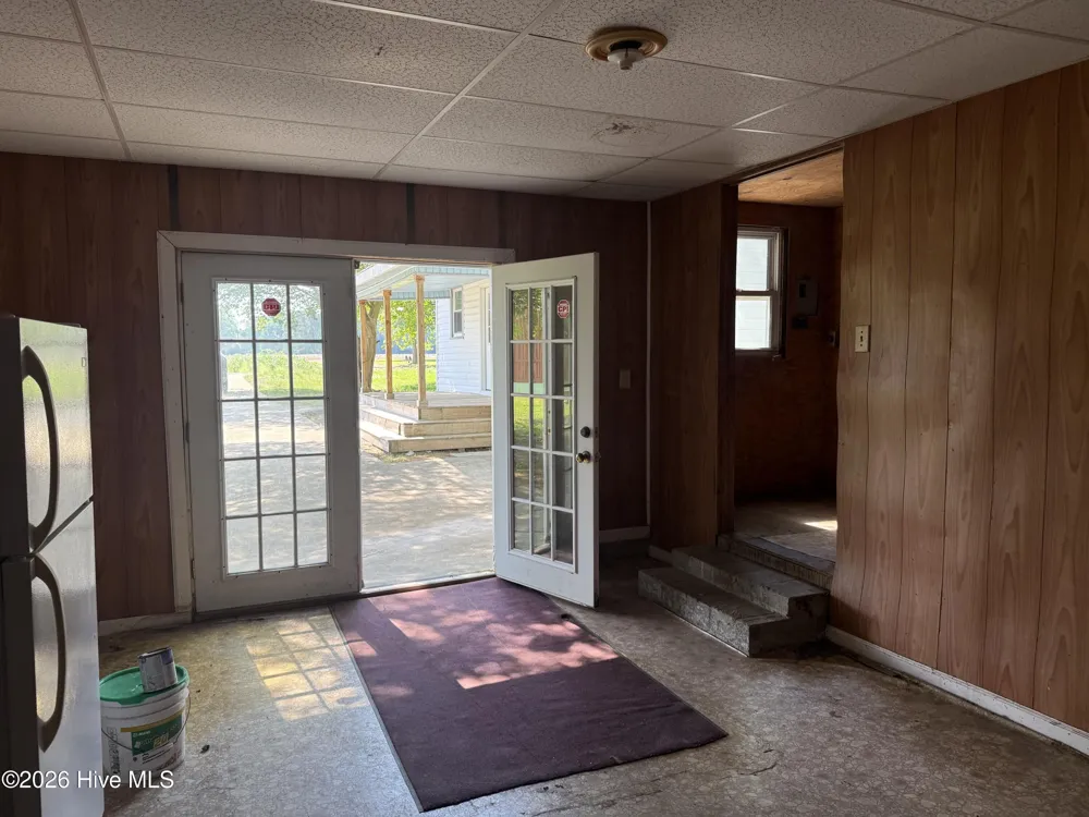 9936 Hobbton Highway Clinton, NC 28328
