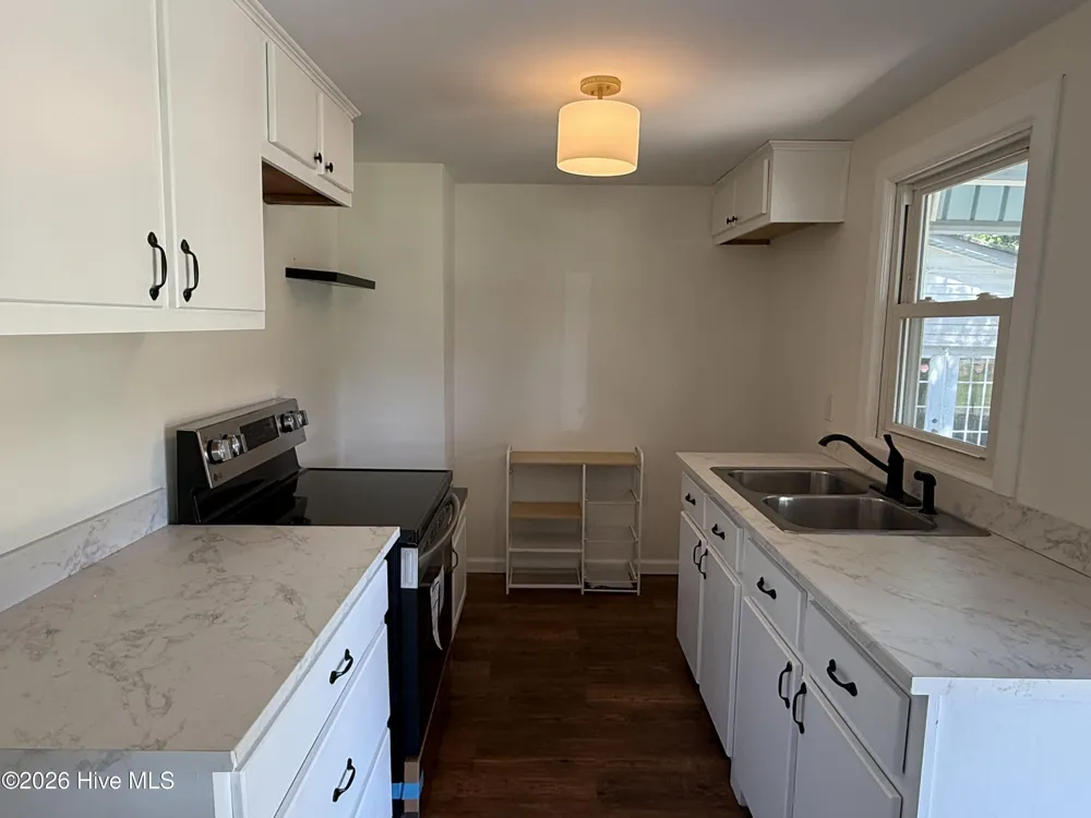 9936 Hobbton Highway Clinton, NC 28328
