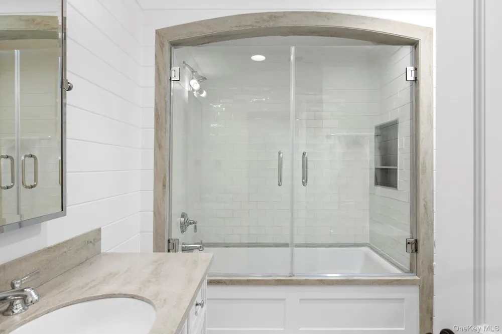90 Rogers Avenue Westhampton Beach, NY 11978