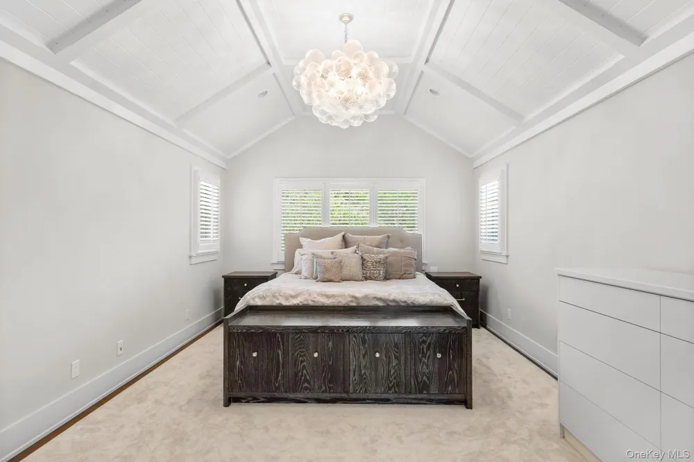 90 Rogers Avenue Westhampton Beach, NY 11978
