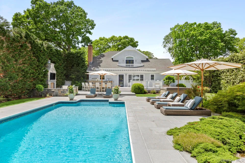 90 Rogers Avenue Westhampton Beach, NY 11978
