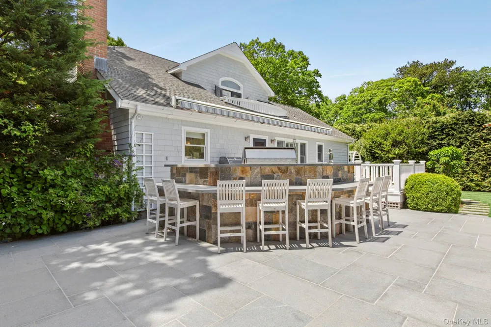 90 Rogers Avenue Westhampton Beach, NY 11978