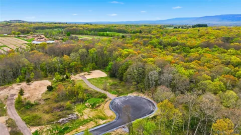 11 Scenic Meadow Drive