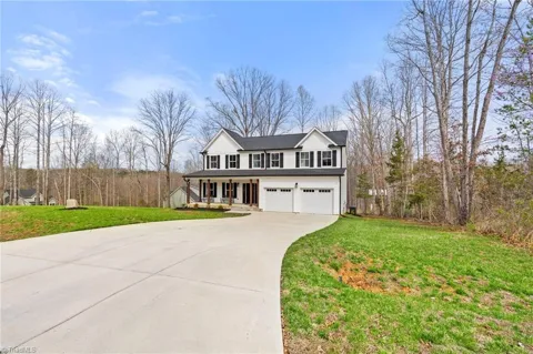 2553 Whipporwill Court