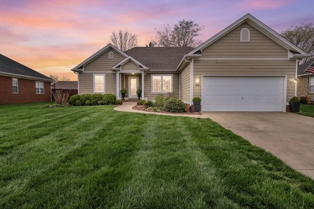 936 Aristides Dr Bowling Green, KY 42104