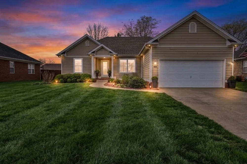 936 Aristides Dr Bowling Green, KY 42104