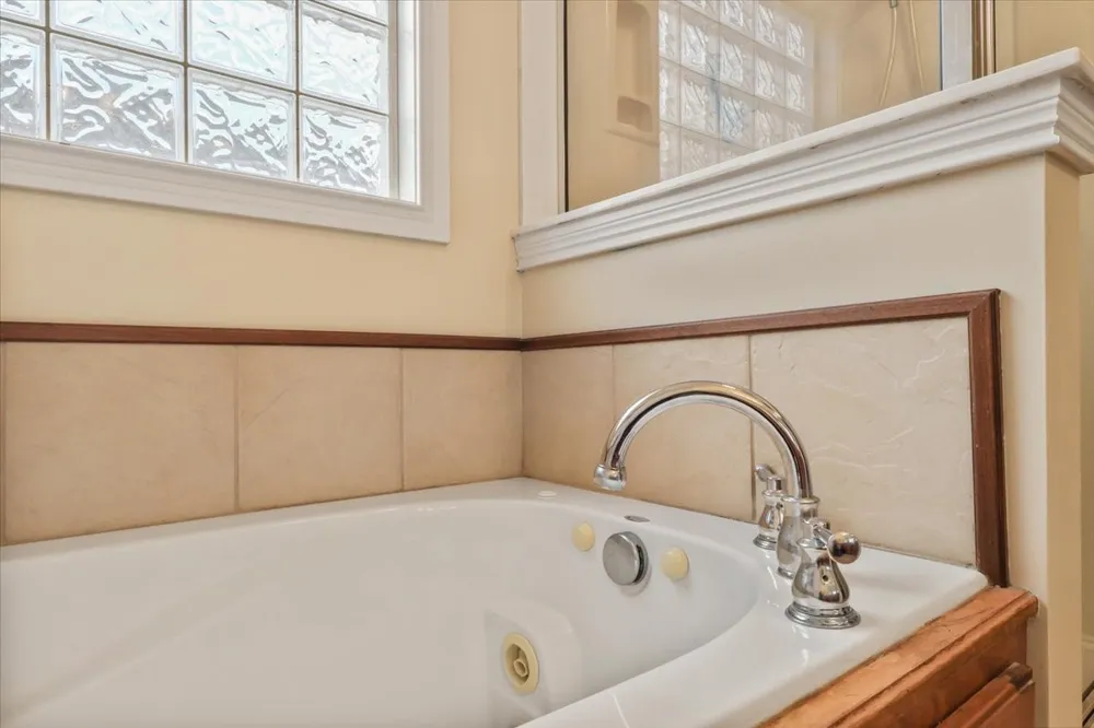 936 Aristides Dr Bowling Green, KY 42104