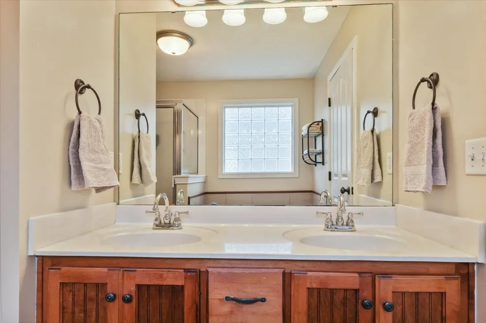 936 Aristides Dr Bowling Green, KY 42104