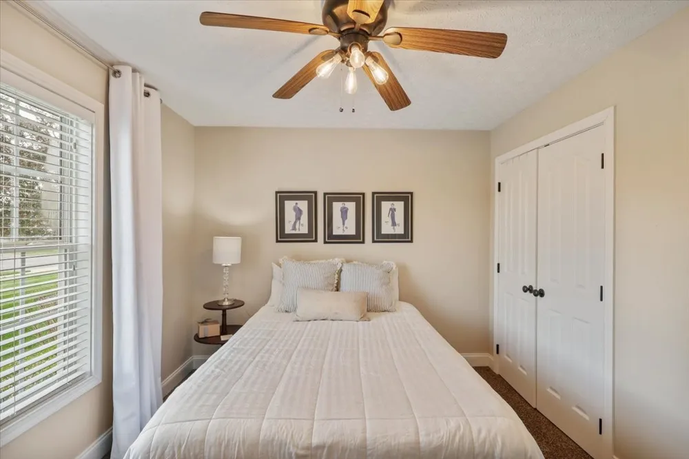 936 Aristides Dr Bowling Green, KY 42104