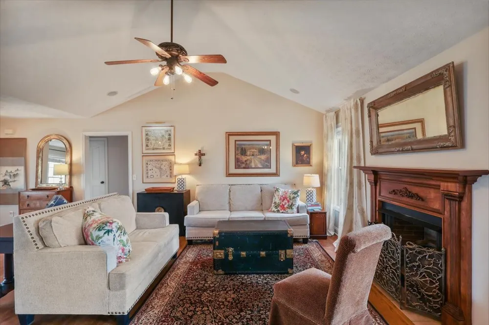 936 Aristides Dr Bowling Green, KY 42104