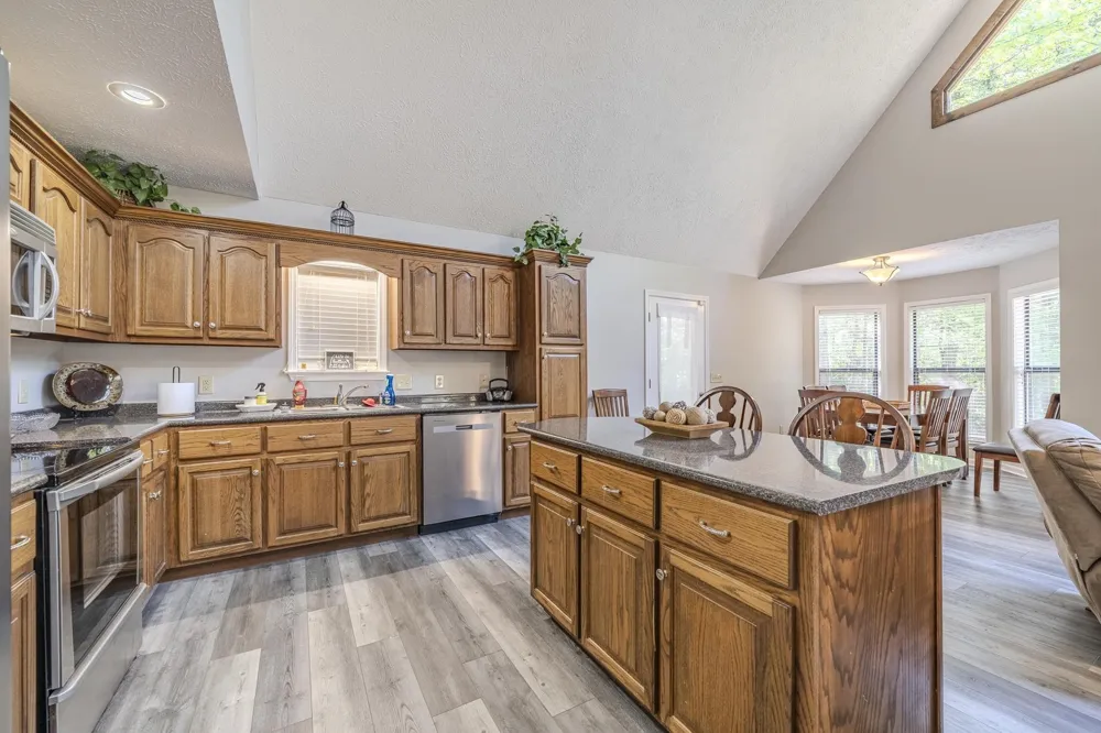 230 CHANCE CV Counce, TN 38326