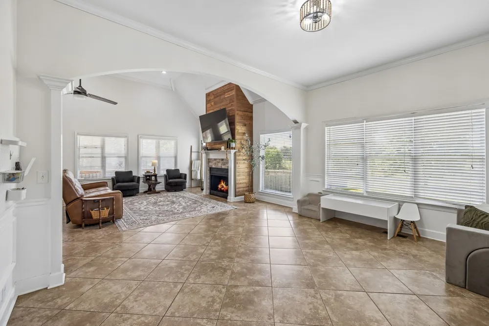 1136 Farmhouse Rd Lascassas, TN 37085
