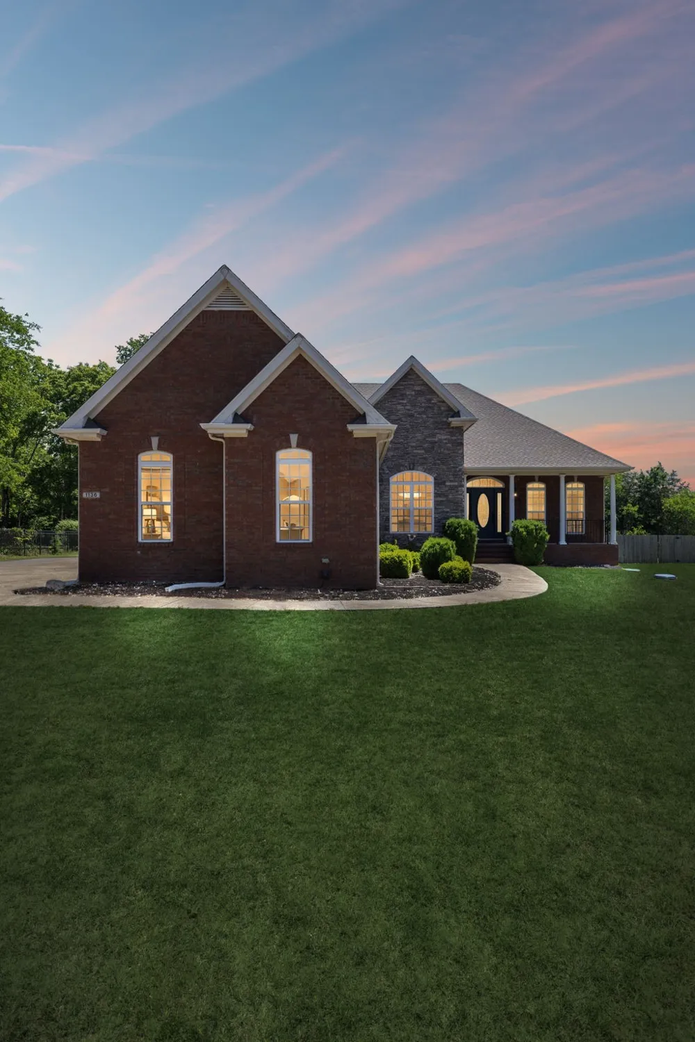 1136 Farmhouse Rd Lascassas, TN 37085