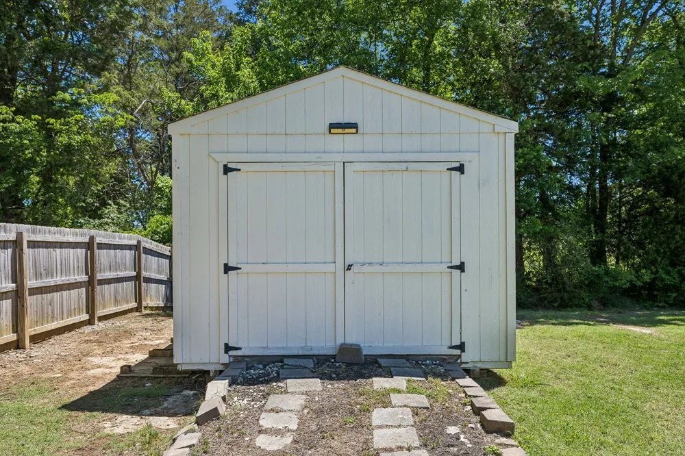 1136 Farmhouse Rd Lascassas, TN 37085