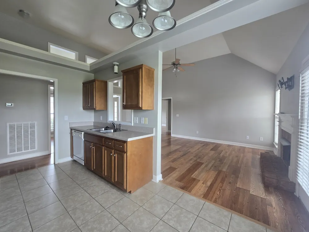 2229 Dewey Dr Spring Hill, TN 37174