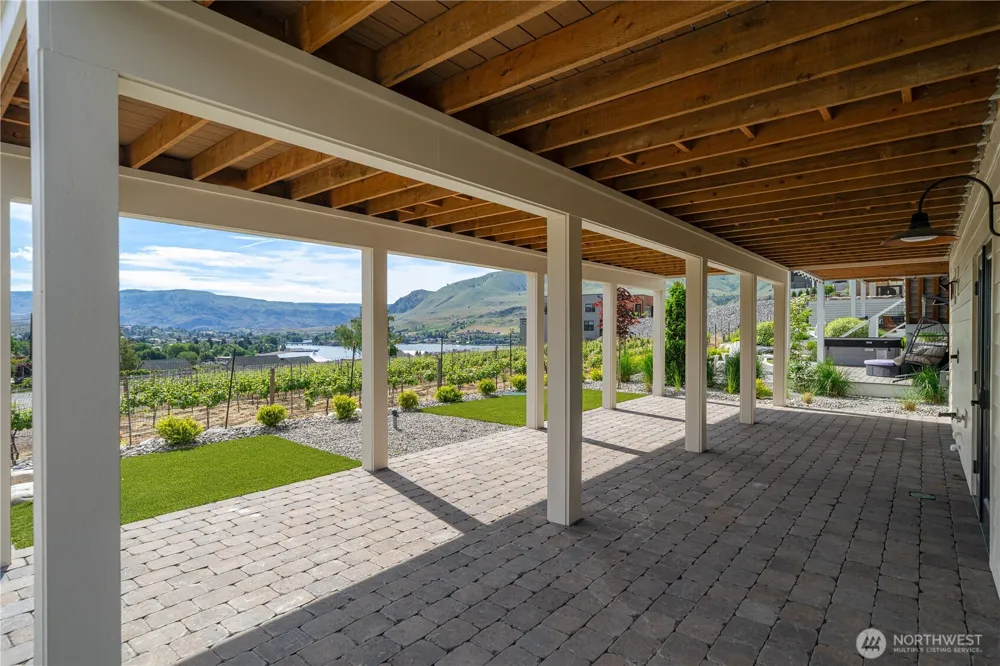 203 Bluebell Court Chelan, WA 98816