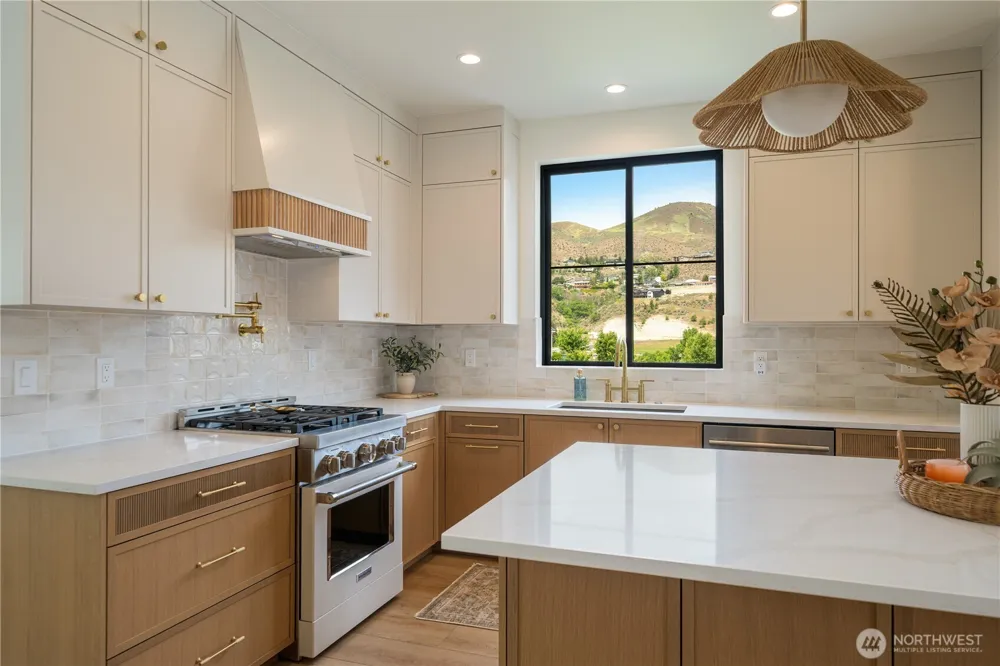 203 Bluebell Court Chelan, WA 98816