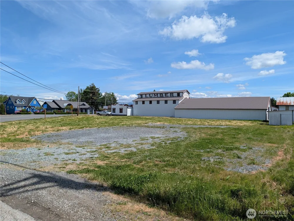 9728 270th Street NW Stanwood, WA 98292