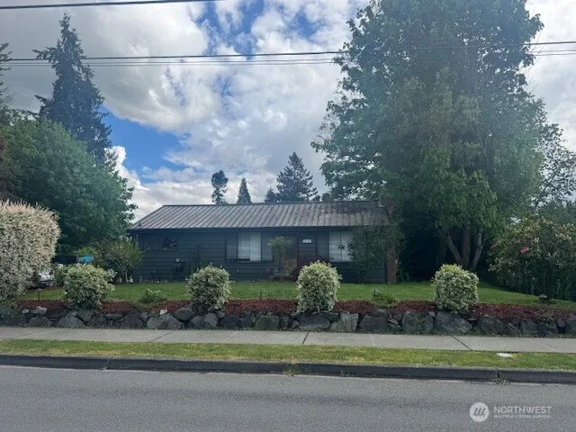 648 W Columbia Street Monroe, WA 98272